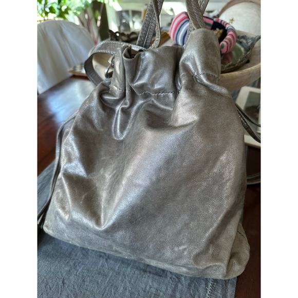 MICHAEL KORS Metallic LEATHER bag Drawstring HOBO bucket taupe chain shoulder - Picture 7 of 16